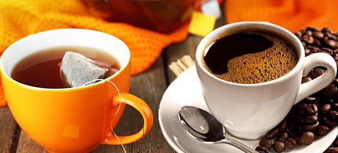 Ποιους κινδύνους κρύβουν ο ζεστός καφές και το τσάι για την υγεία μας;
