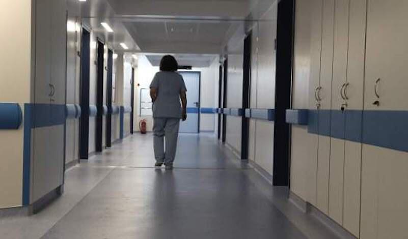Κορωνοϊός: Στα όριά τους τα νοσοκομεία της χώρας από το βαρύ επιδημιολογικό φορτίο