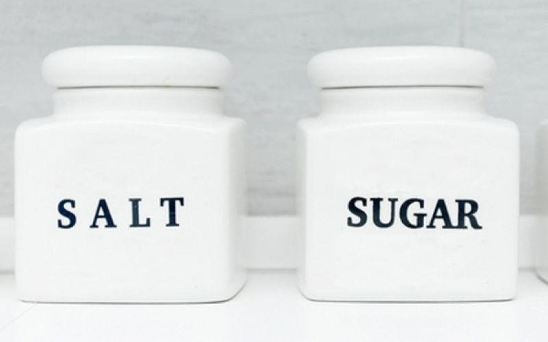 Πίεση αίματος: Όλα όσα πρέπει να γνωρίζετε σχετικά με τη ζάχαρη και το αλάτι